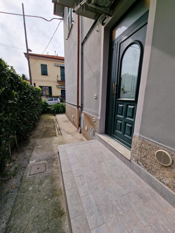 Flora House Apartment La Spezia Exterior photo